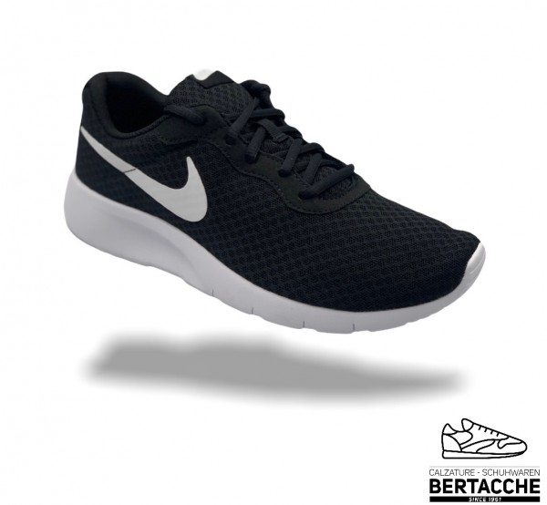 NIKE TANJUN BLACK-WHITE